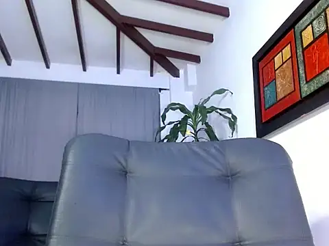 Arya Ali  online show from November 2025 08:09:02 AM