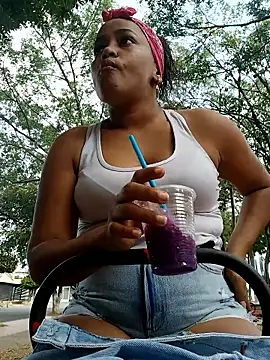 NahomiWalker  online show from March 2026 07:28:01 PM