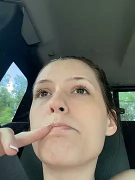 Thedeepwebcutie online show from May 2026 08:38:01 PM