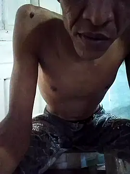 Estebanbigcock23 online show from November 2025 06:43:02 PM