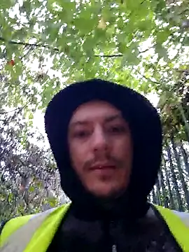 bbyxklaus online show from November 2025 03:22:01 PM