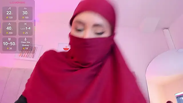 fatiima  online show from November 2025 07:01:02 PM