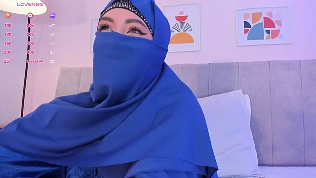 Snapshot of fatiima_ chatting on June 2026 07:07:01 PM fatiima online show from June 2026 07:07:01 PM