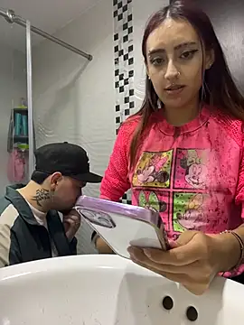 zelda kuro online show from November 2025 04:21:01 AM