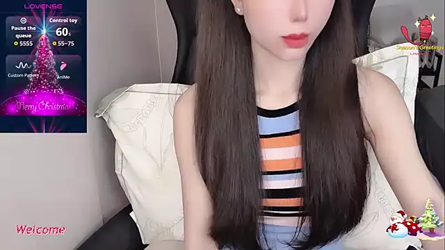 -Alicee- online show from December 2025 07:17:01 AM