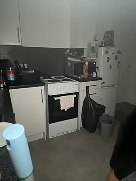 Snapshot of Ellieskyyee1 chatting on November 2025 08:51:01 PM Ellieskyyee1 online show from November 2025 08:51:01 PM