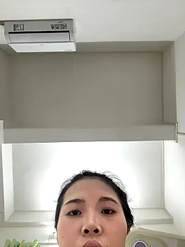 aaaaawhate online show from October 2025 01:55:02 PM