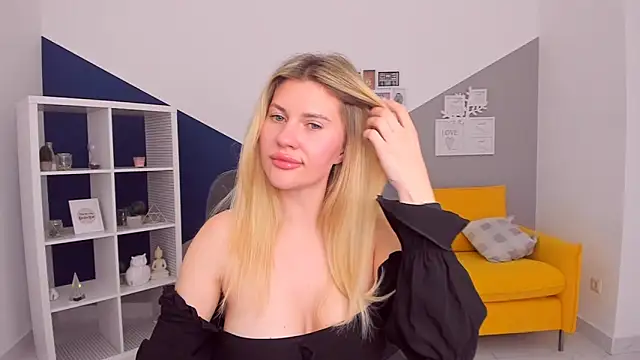 AryaAltkerer online show from April 2026 01:38:02 PM