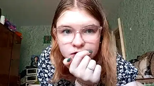 Nessa Vessa online show from October 2025 08:59:01 AM