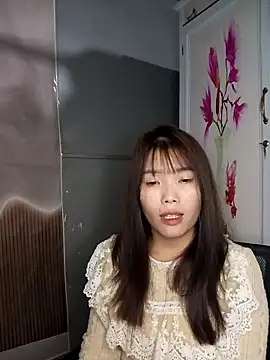 Snapshot of Fish_yellow chatting on November 2025 11:27:02 AM Fish yellow online show from November 2025 11:27:02 AM