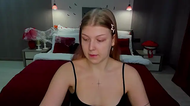 Stella Light online show from October 2025 04:24:02 AM