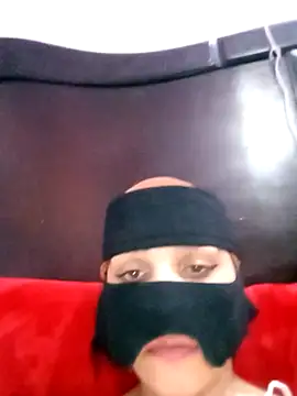 Snapshot of SandyAmr chatting on February 2026 07:26:01 AM SandyAmr online show from February 2026 07:26:01 AM