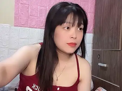 Butterfly kee online show from December 2025 01:50:02 PM