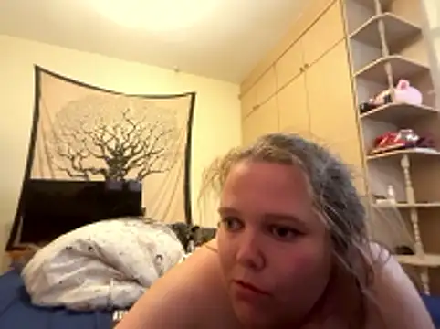 Scarletcum22 online show from May 2026 01:16:02 PM