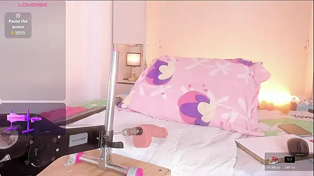 Blackywhiite online show from November 2025 05:01:02 PM