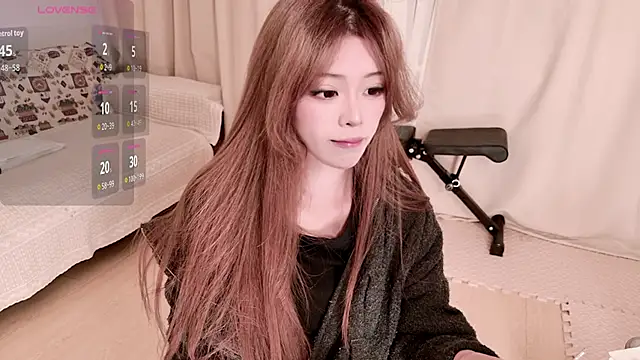 Abiutmm online show from April 2026 02:04:02 PM