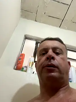 Snapshot of wellingtonmds chatting on November 2025 01:24:01 PM wellingtonmds online show from November 2025 01:24:01 PM