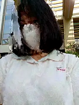 Mina-02 online show from December 2025 05:58:02 AM