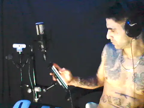 alphacloudGod online show from March 2026 06:03:02 PM