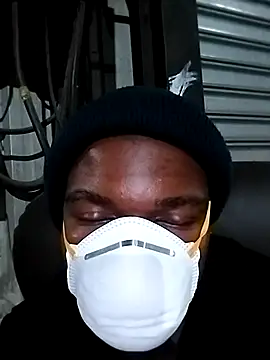 loVbRo1 online show from November 2025 07:01:02 PM