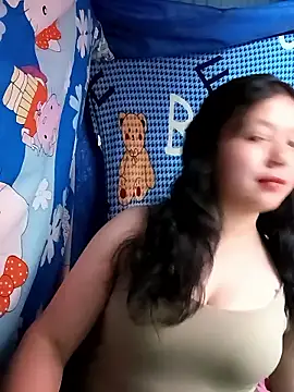 lisa-bae00 online show from February 2026 02:03:02 PM