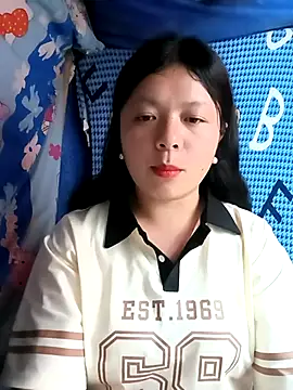 lisa-bae00 online show from March 2026 11:49:02 AM