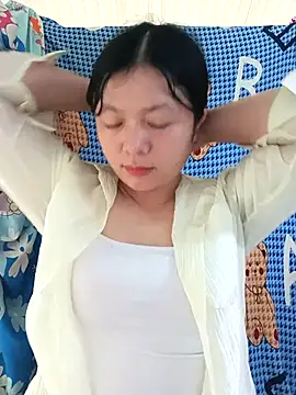 Snapshot of lisa-bae00 chatting on July 2026 01:05:02 AM lisa-bae00 online show from July 2026 01:05:02 AM