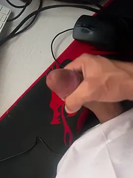 Snapshot of Alexgraph chatting on October 2025 05:57:02 AM Alexgraph online show from October 2025 05:57:02 AM