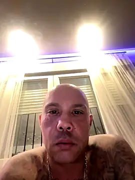 gitanoMad online show from November 2025 11:58:01 PM