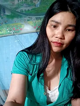 Snapshot of Bear_bear0 chatting on April 2026 10:21:02 PM Bear bear0 online show from April 2026 10:21:02 PM