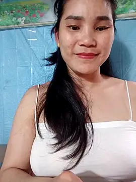 Snapshot of Bear_bear0 chatting on May 2026 05:03:02 AM Bear bear0 online show from May 2026 05:03:02 AM