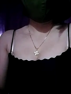 Snapshot of Minmin688 chatting on October 2025 03:01:02 PM Minmin688 online show from October 2025 03:01:02 PM