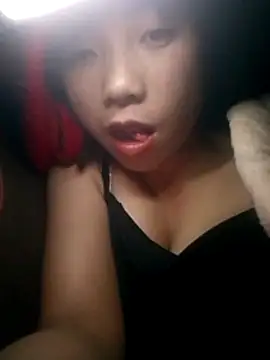 mekaka00 online show from November 2025 01:49:02 PM