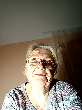 Snapshot of AmyLove353 chatting on November 2025 10:22:02 PM AmyLove353 online show from November 2025 10:22:02 PM