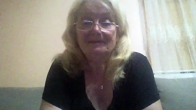 AmyLove353 online show from June 2026 08:53:02 PM
