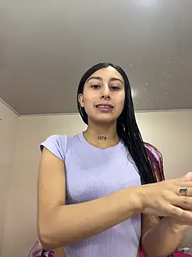 Violeet-Smith online show from October 2025 02:07:02 PM