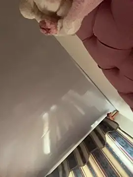 Violeet-Smith online show from February 2026 01:08:02 PM