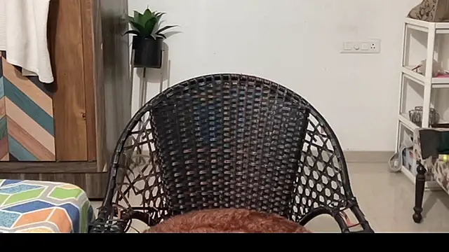 Snapshot of MakeMeAwareAah chatting on December 2025 04:37:02 PM MakeMeAwareAah online show from December 2025 04:37:02 PM