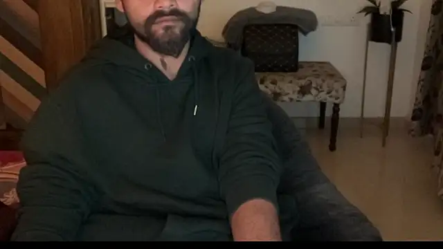 Snapshot of MakeMeAwareAah chatting on January 2026 05:38:02 PM MakeMeAwareAah online show from January 2026 05:38:02 PM