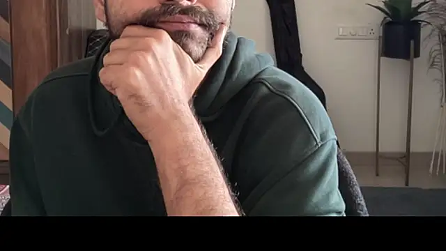 Snapshot of MakeMeAwareAah chatting on January 2026 05:12:02 AM MakeMeAwareAah online show from January 2026 05:12:02 AM