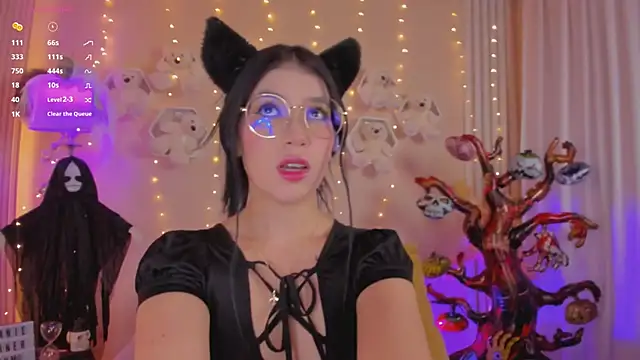 MelanieCorner1 online show from October 2025 03:57:02 PM