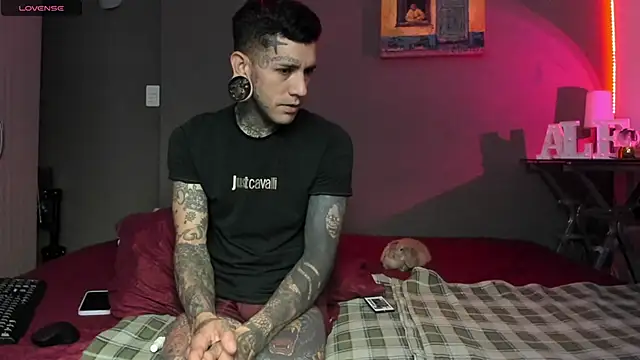 cleoo jhonny online show from February 2026 01:23:02 PM