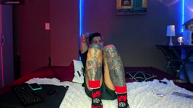 cleoo jhonny online show from March 2026 02:39:01 AM