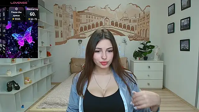 KittyShenson online show from February 2026 12:33:02 PM