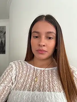 Talia Bonet online show from June 2026 02:31:01 PM