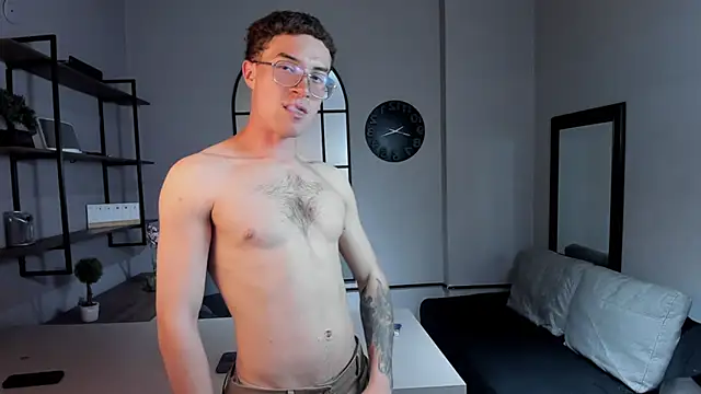 Lil James online show from March 2026 08:49:01 PM