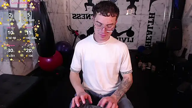 Lil James online show from March 2026 08:12:01 PM