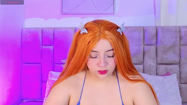 Karina Wong online show from December 2025 06:15:02 PM