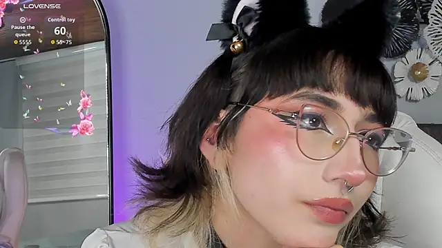 valkyra catnoir online show from October 2025 09:02:02 PM