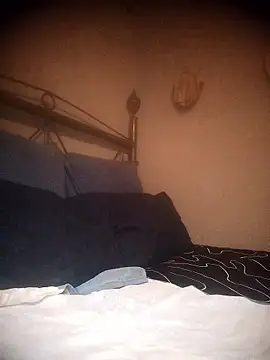 Pussylover911o online show from January 2026 09:15:02 AM